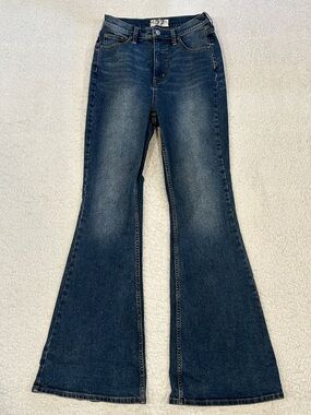 We The Free CRVY Robyn High-Rise Flare Jeans size 27 Boho Festival